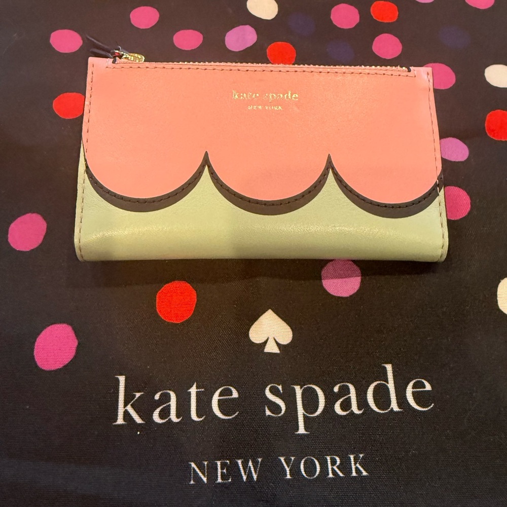 Kate Spade Pink and Cream Wallet